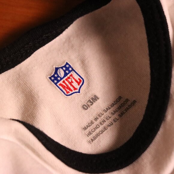 Set of 2 Pathers NFL Football themed baby onesises, 0/3 months, lightly used - Picture 4 of 4